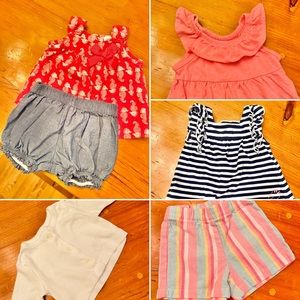Bundle of Carter’s Baby girls 3 month size clothes 6 pcs items